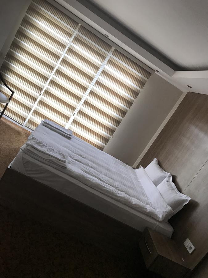 Ny World Hotel Provincia di Provincia di Istanbul Esterno foto
