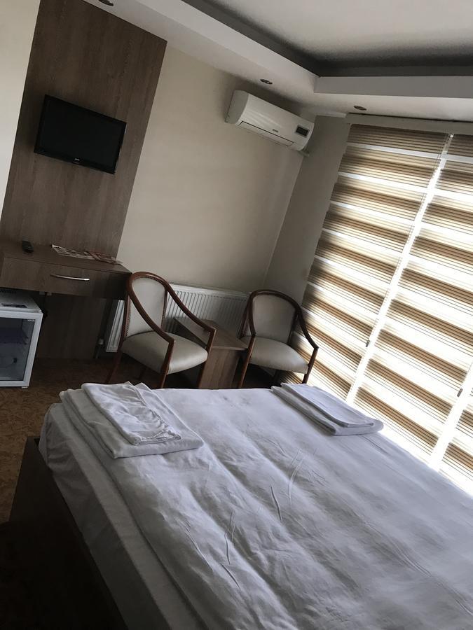 Ny World Hotel Provincia di Provincia di Istanbul Esterno foto