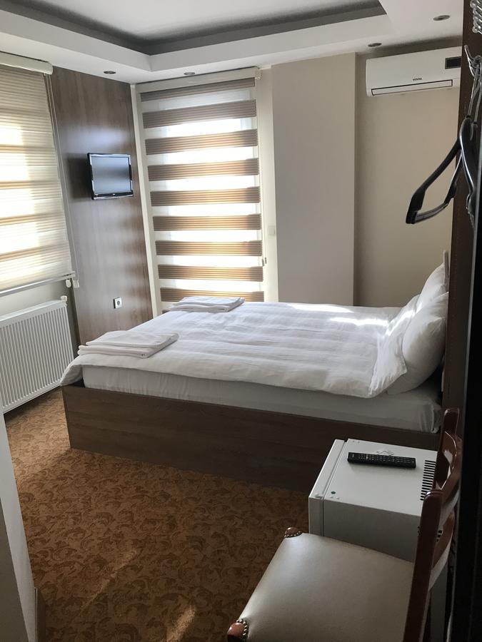 Ny World Hotel Provincia di Provincia di Istanbul Esterno foto