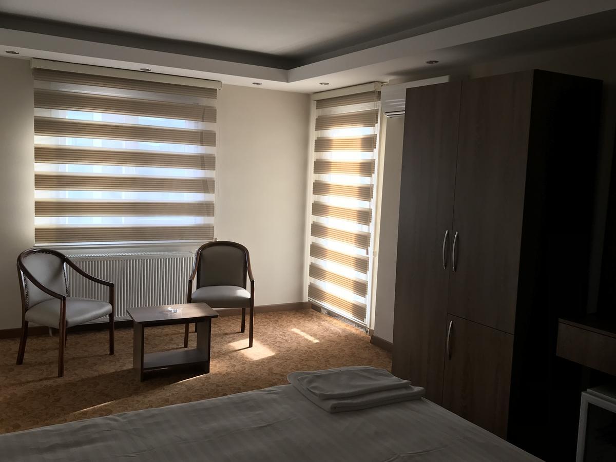 Ny World Hotel Provincia di Provincia di Istanbul Esterno foto